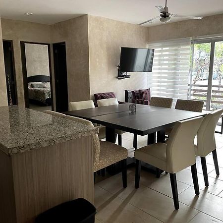 Departamento Dentro De Aldea Zama Apartment Тулум Екстериор снимка